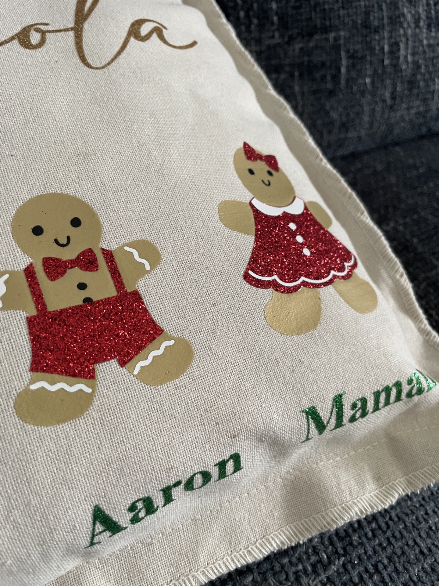 Housse de coussin "Famille des pains d'épice"