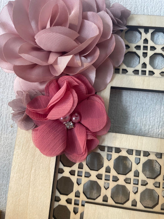 Lettre florale effet rotin
