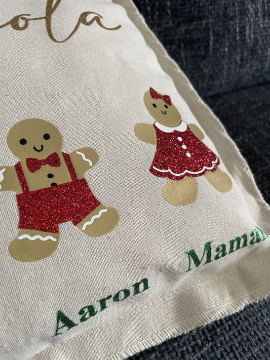 Housse de coussin "Famille des pains d'épice"